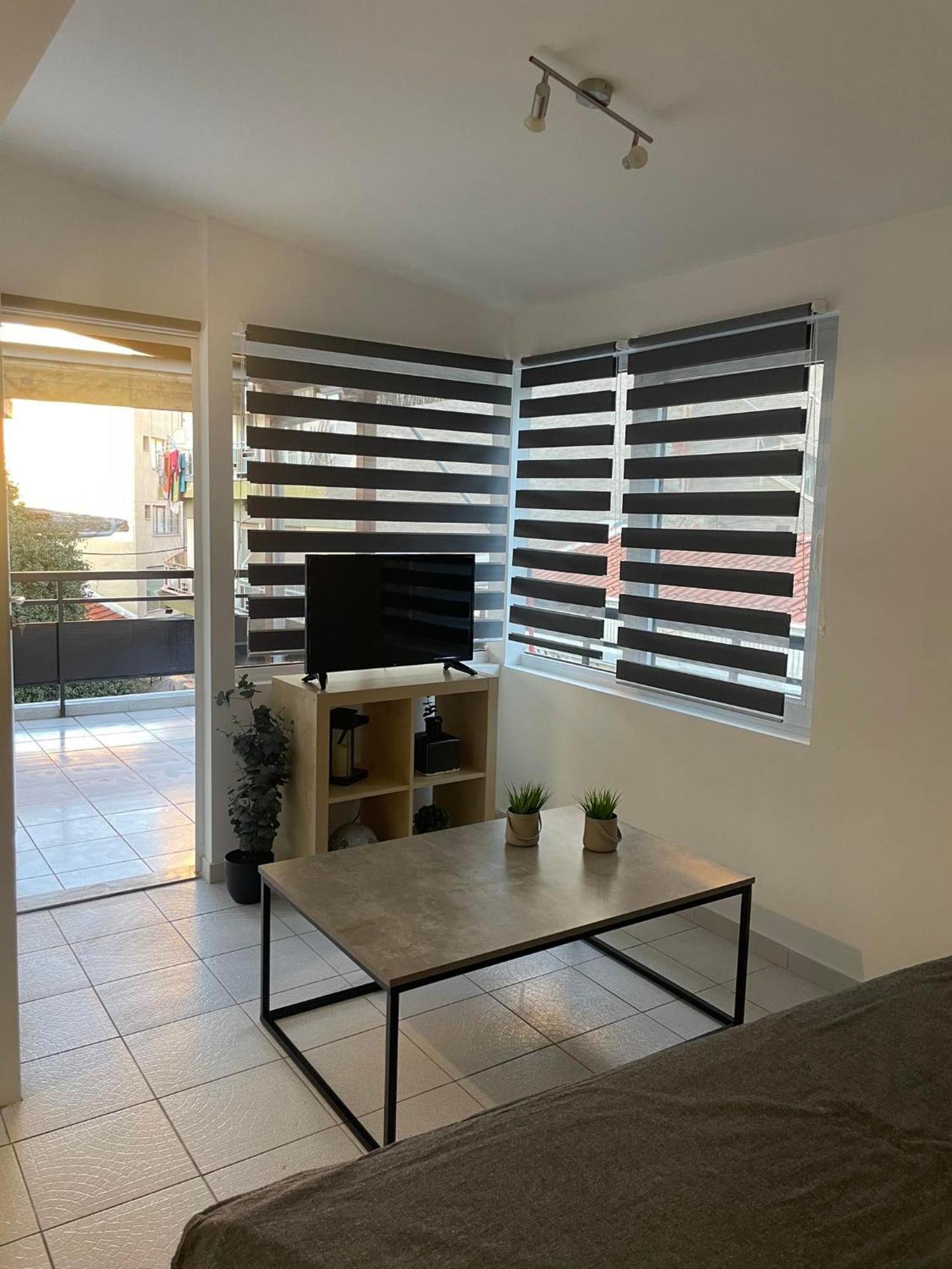 Tony 'S Place Apartment Драма Екстериор снимка