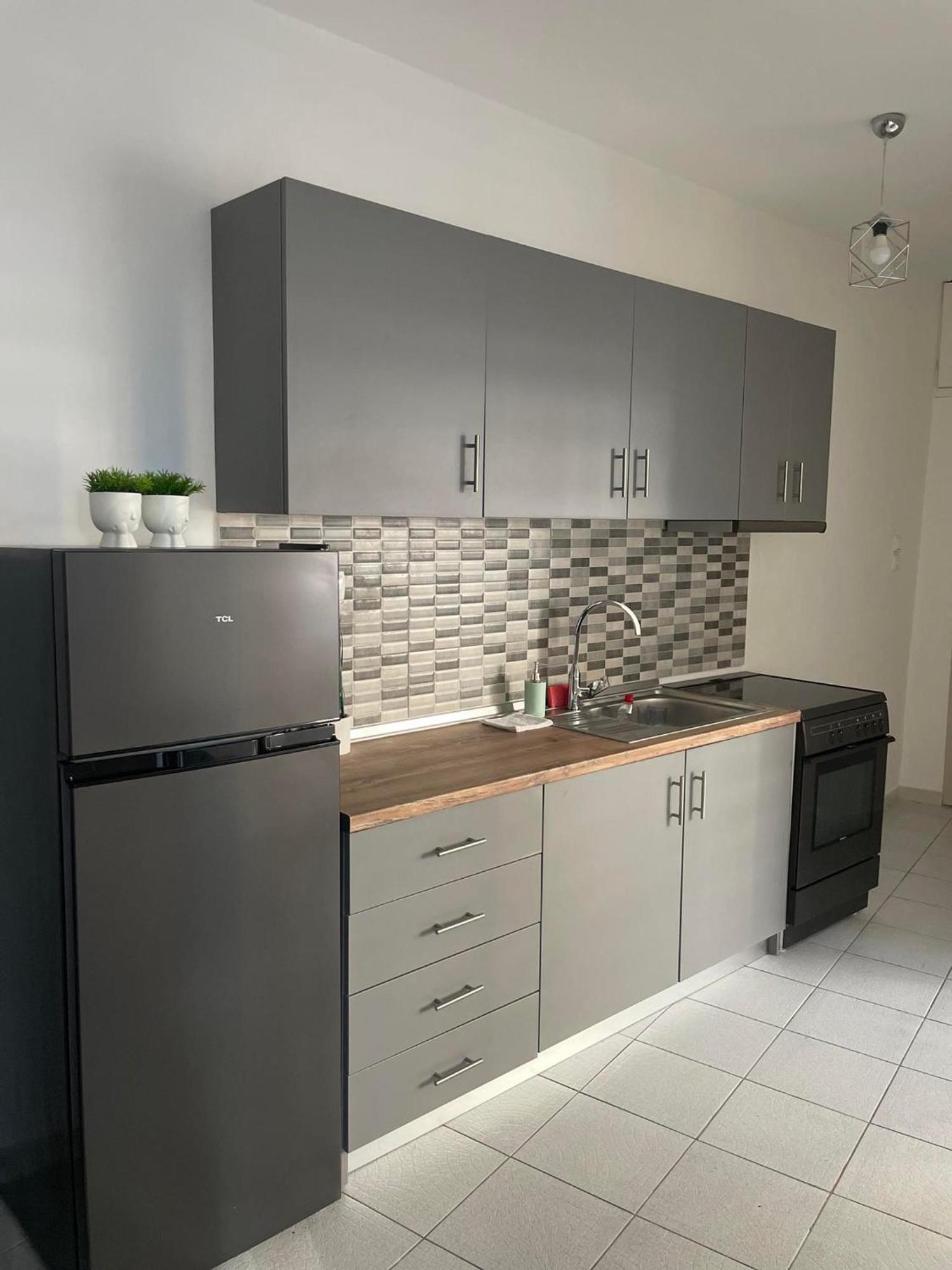 Tony 'S Place Apartment Драма Екстериор снимка
